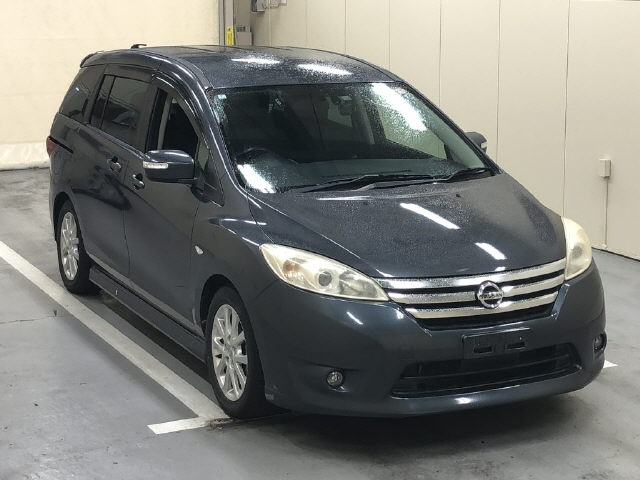 NISSAN LAFESTA — фото
