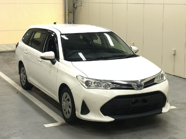 TOYOTA COROLLA — фото