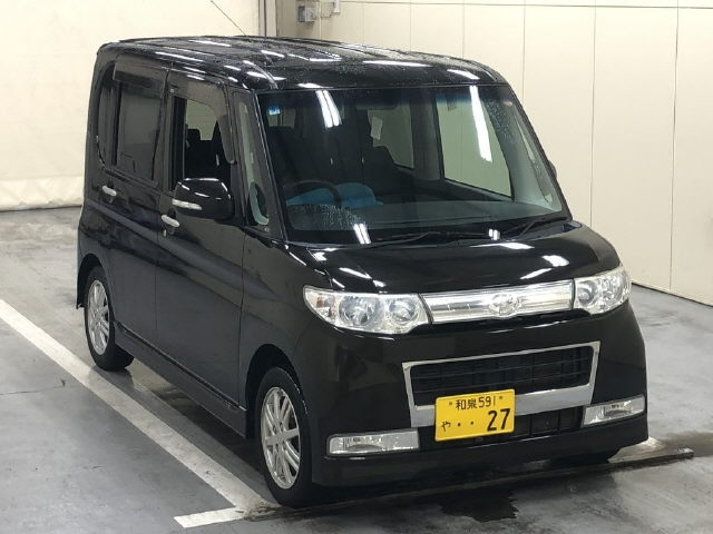 DAIHATSU TANTO — фото