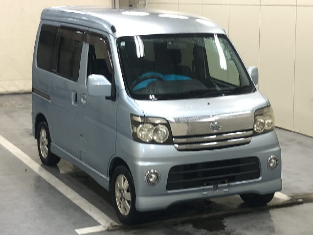 DAIHATSU ATRAI — фото