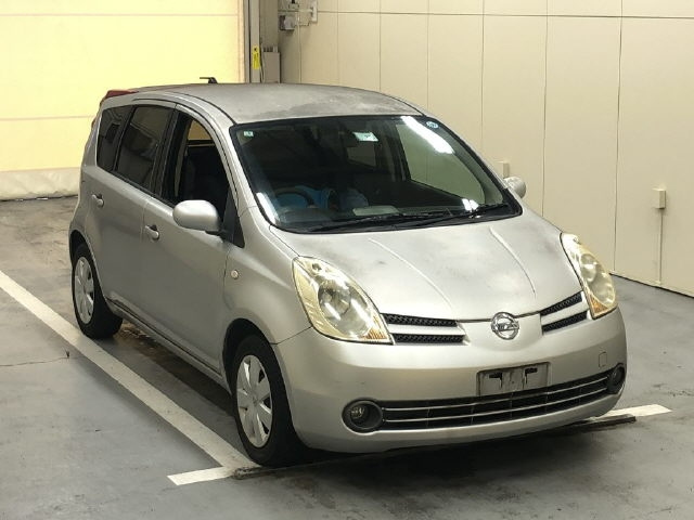 NISSAN NOTE — фото