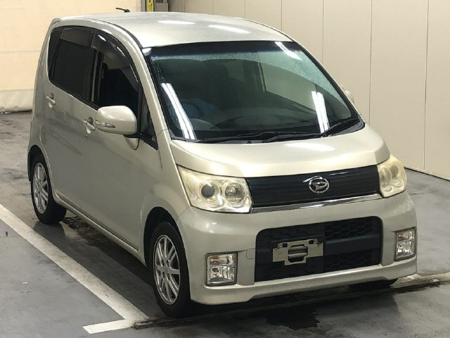 DAIHATSU MOVE — фото