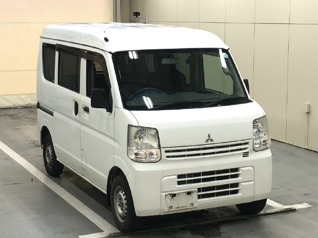 MITSUBISHI MINICAB — фото