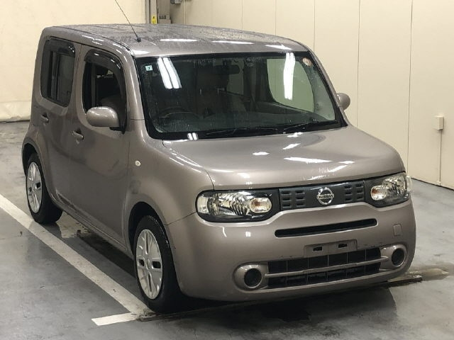 NISSAN CUBE — фото