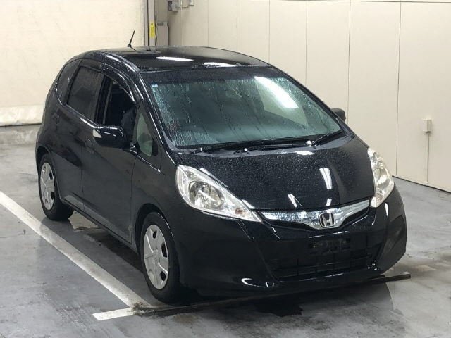 HONDA FIT — фото