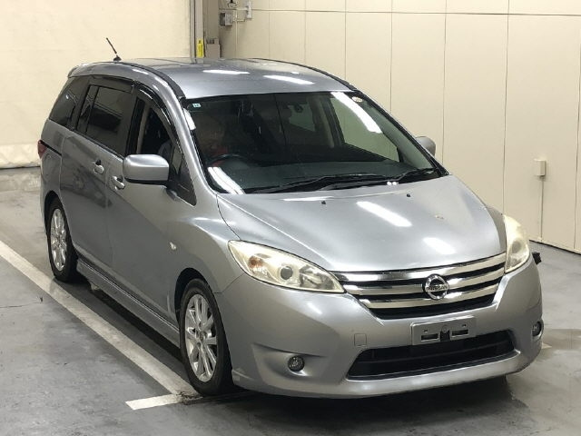 NISSAN LAFESTA — фото