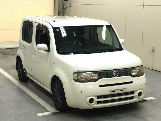 NISSAN CUBE — фото