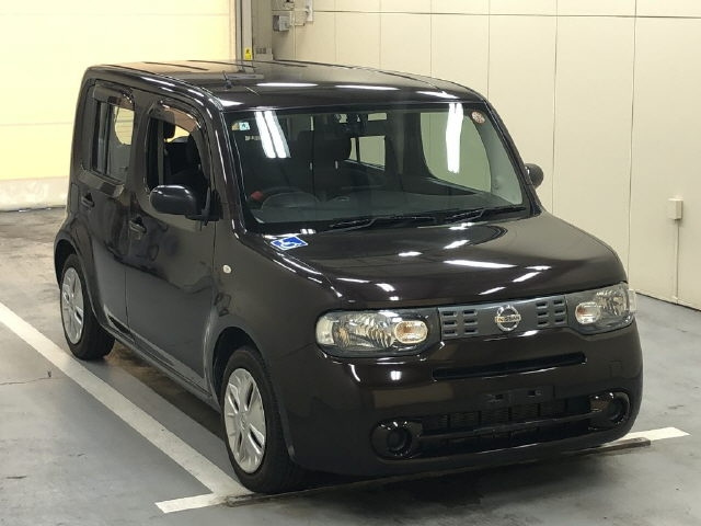 NISSAN CUBE — фото