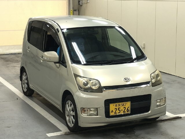 DAIHATSU MOVE — фото