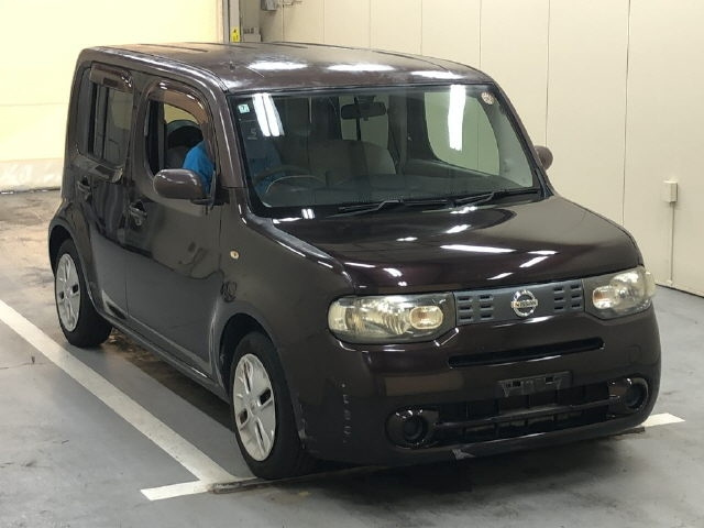 NISSAN CUBE — фото