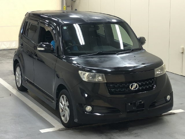 TOYOTA BB