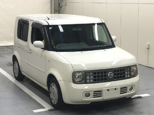 NISSAN CUBE — фото
