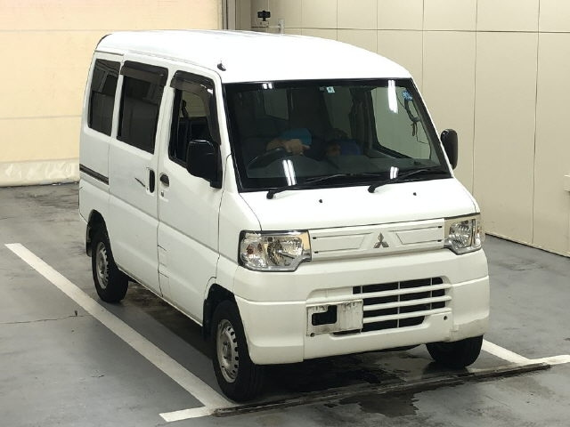 MITSUBISHI MINICAB — фото