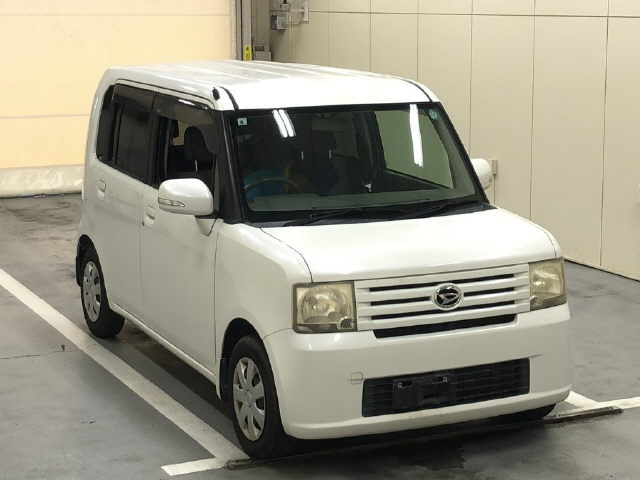 DAIHATSU MOVE — фото