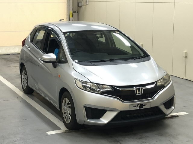 HONDA FIT — фото
