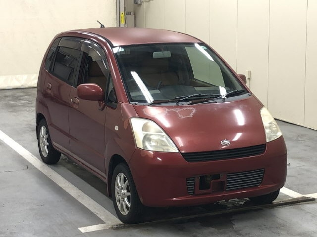 SUZUKI MRWAGON — фото