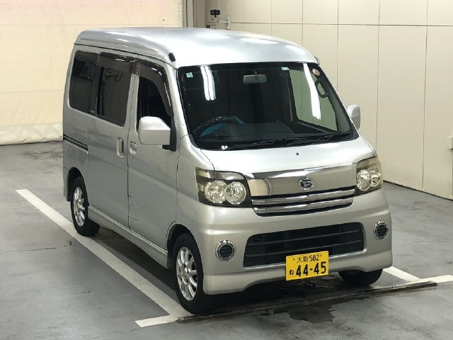 DAIHATSU ATRAI — фото