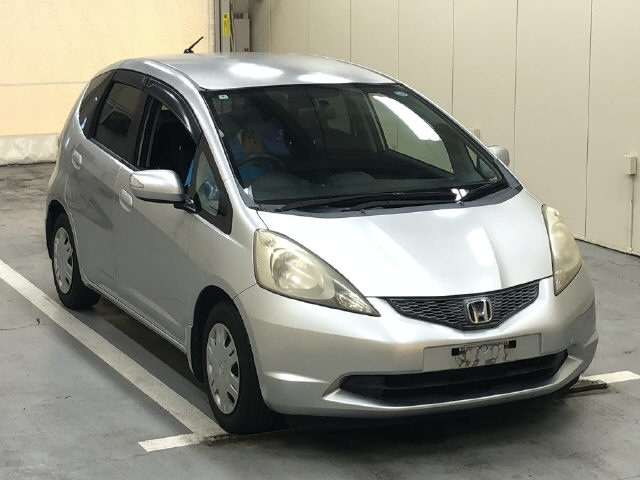 HONDA FIT — фото