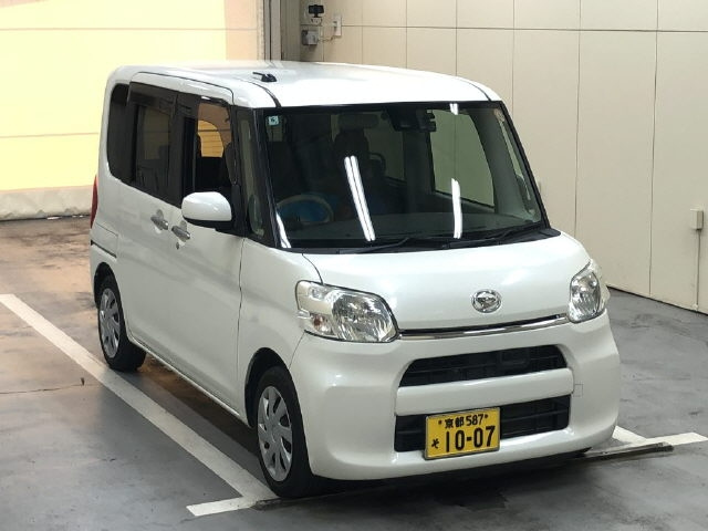 DAIHATSU TANTO — фото