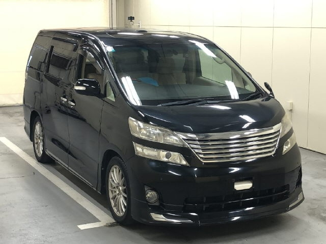 TOYOTA VELLFIRE — фото