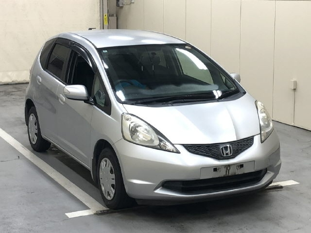 HONDA FIT — фото