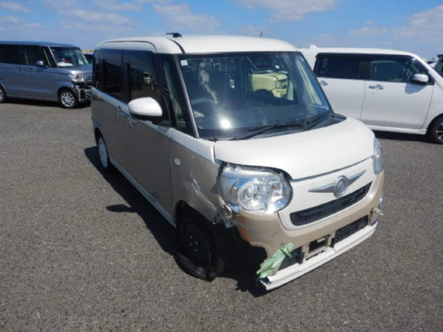 DAIHATSU MOVE — фото