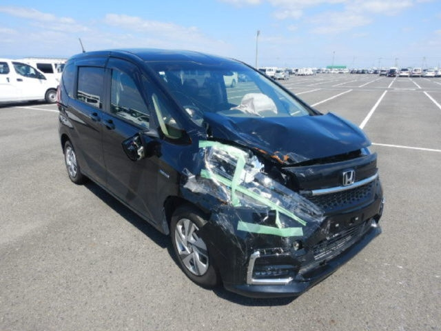 HONDA FREED — фото