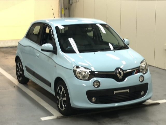 RENAULT TWINGO — фото