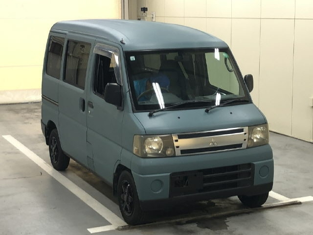 MITSUBISHI MINICAB — фото