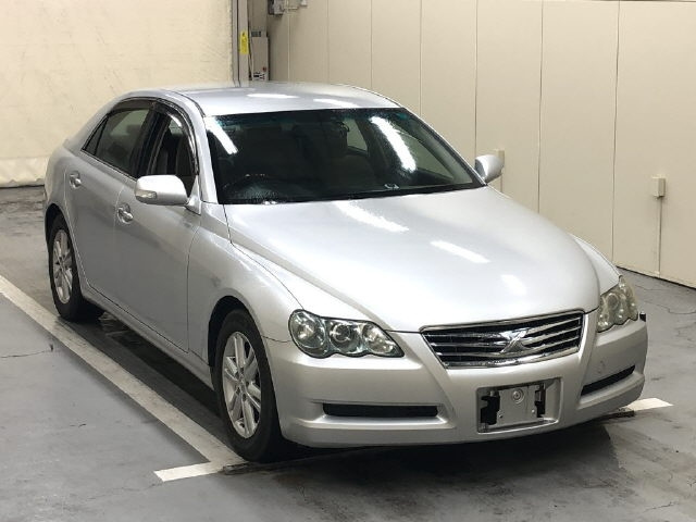 TOYOTA MARK — фото