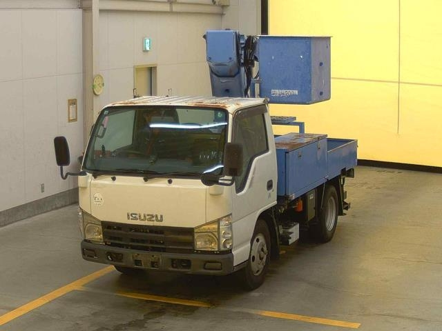 ISUZU ELF — фото