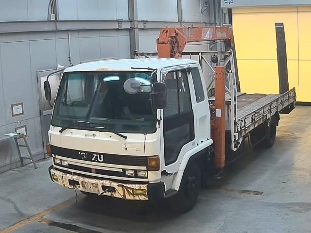 ISUZU FORWARD — фото