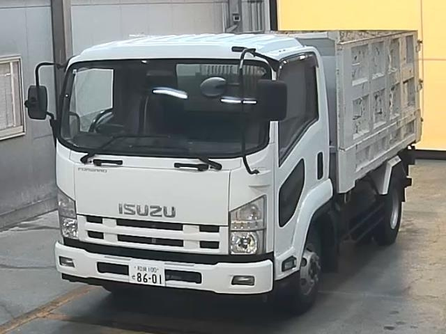 ISUZU FORWARD — фото