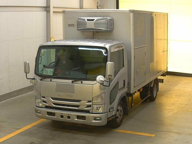 ISUZU ELF — фото