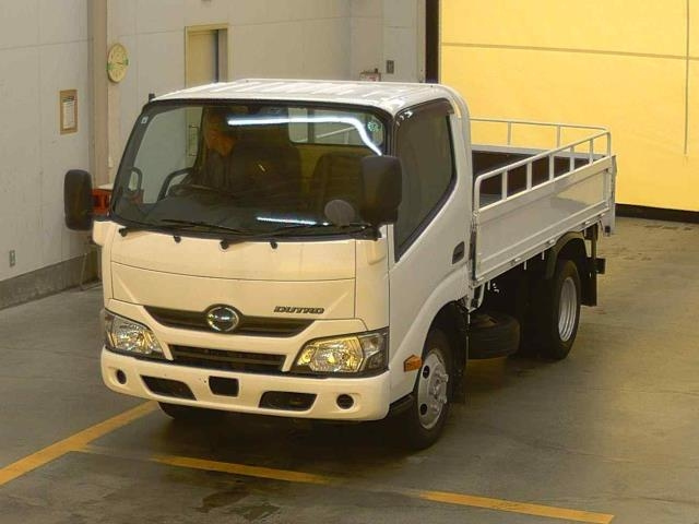 HINO DUTRO — фото