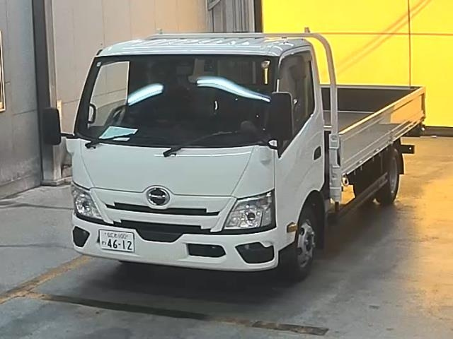 HINO DUTRO — фото