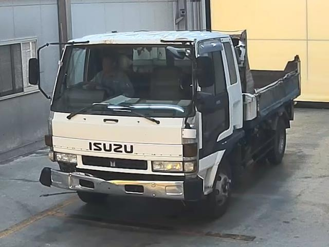 ISUZU FORWARD — фото
