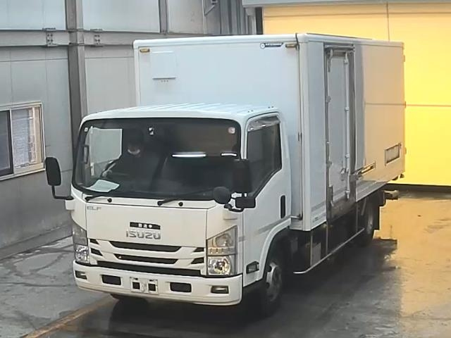 ISUZU ELF — фото