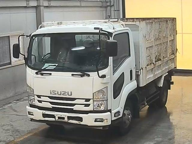 ISUZU FORWARD — фото