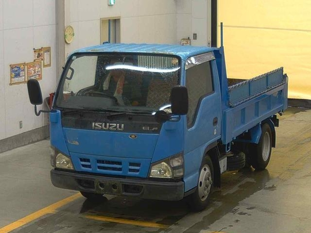 ISUZU ELF — фото