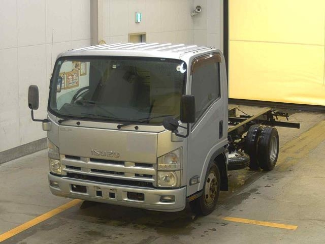 ISUZU ELF — фото
