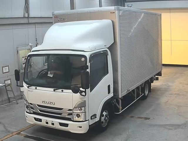 ISUZU ELF — фото