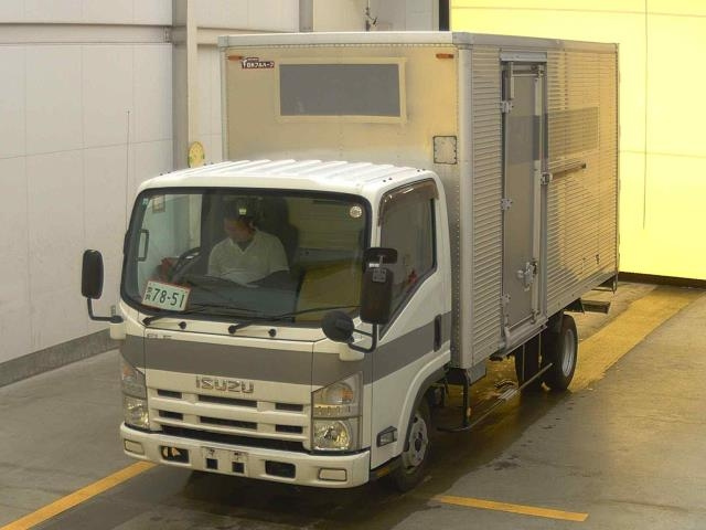 ISUZU ELF — фото