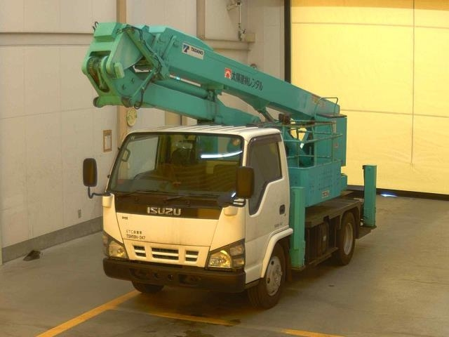 ISUZU ELF — фото