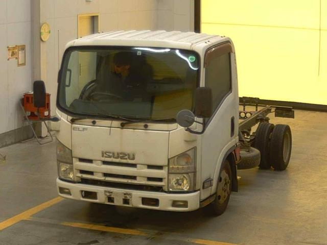 ISUZU ELF — фото