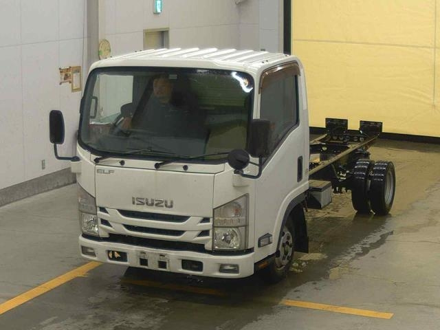 ISUZU ELF — фото