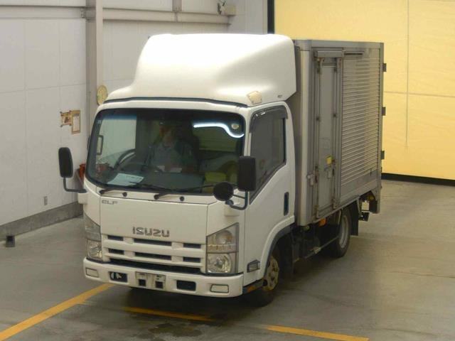 ISUZU ELF — фото