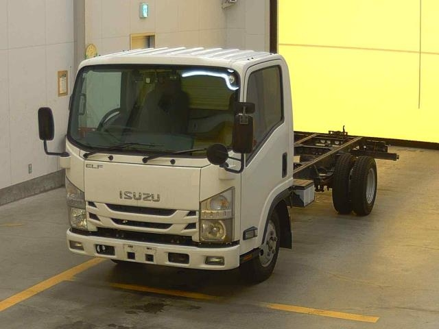 ISUZU ELF — фото