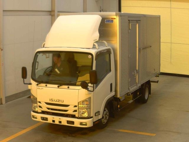 ISUZU ELF — фото