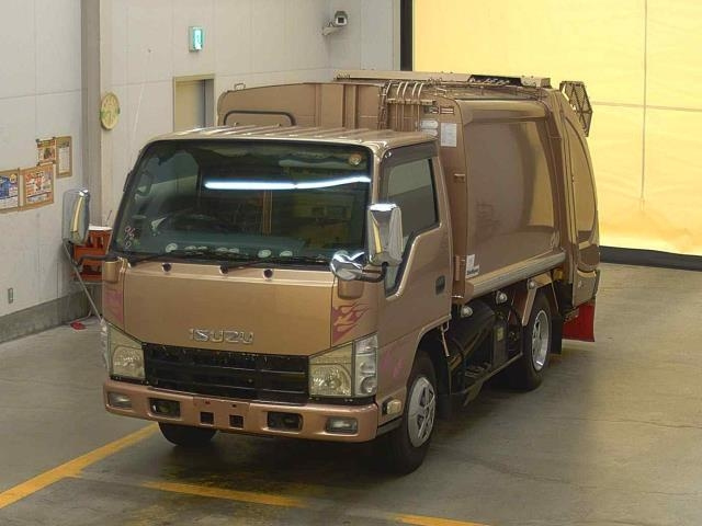 ISUZU ELF — фото